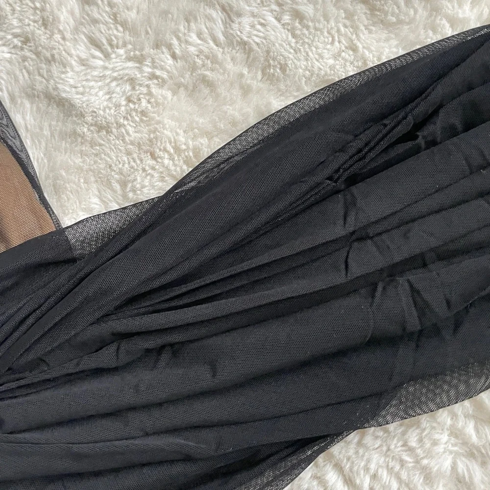 Norma Kamali Black Diana one-shoulder gown Sheer Bodysuit Dress Size S / 36 - Picture 6 of 9